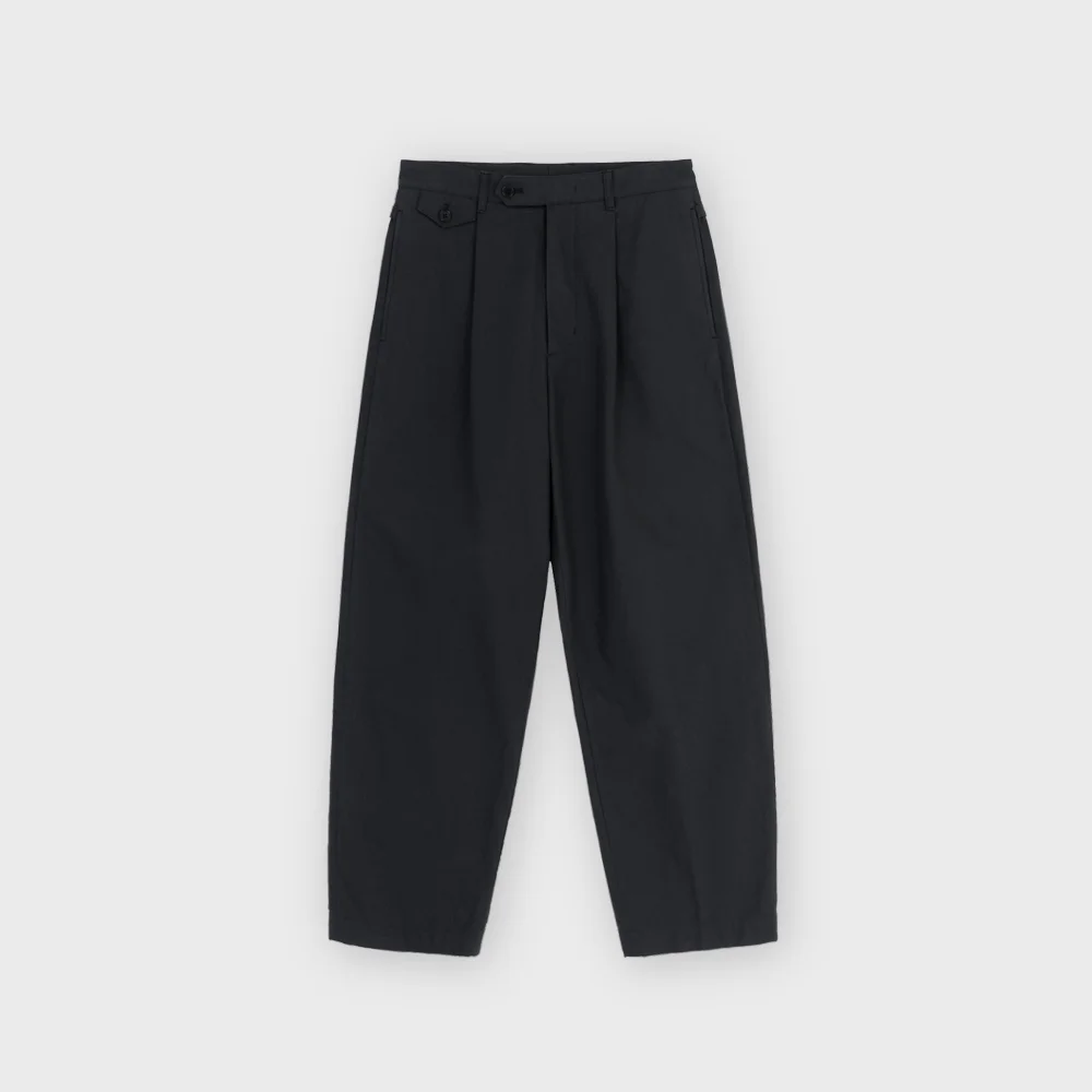 W Loose Tapered Cotton Pants, Black