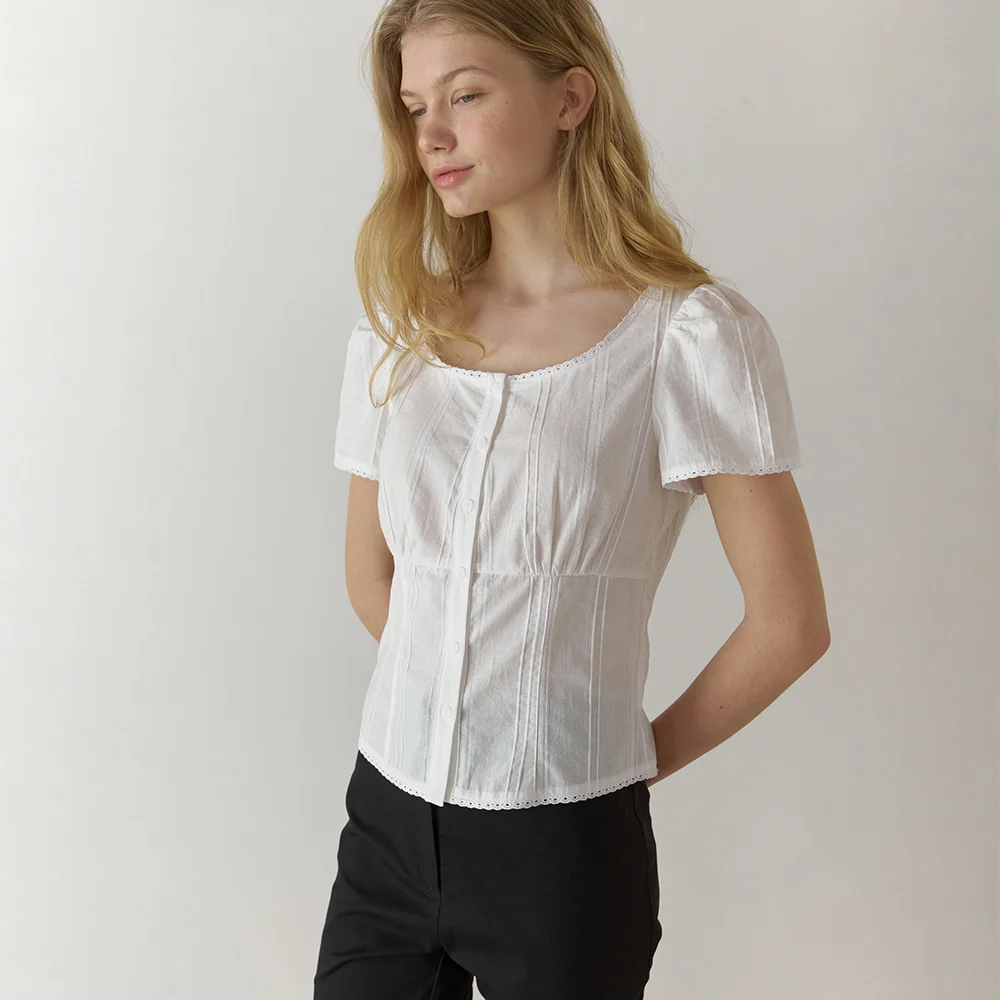 A SQUARE NECK LACE BLOUSE_IVORY