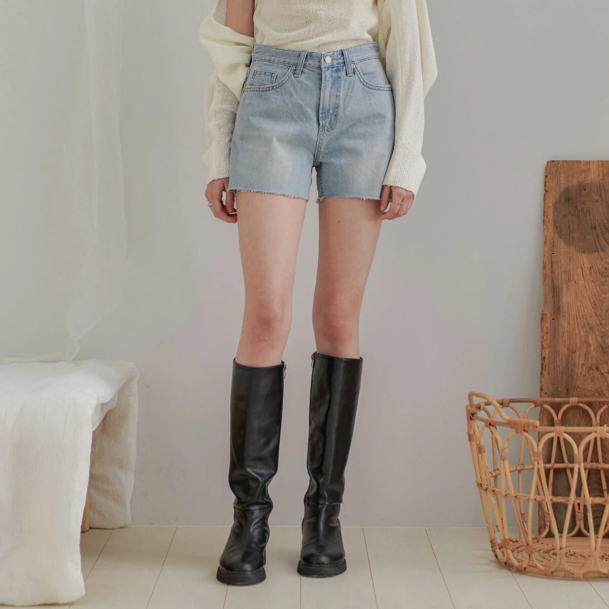 Lily Jeans