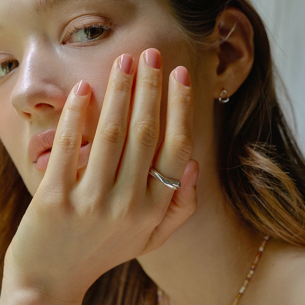 925銀色 Sway 交叉 醒目 戒指