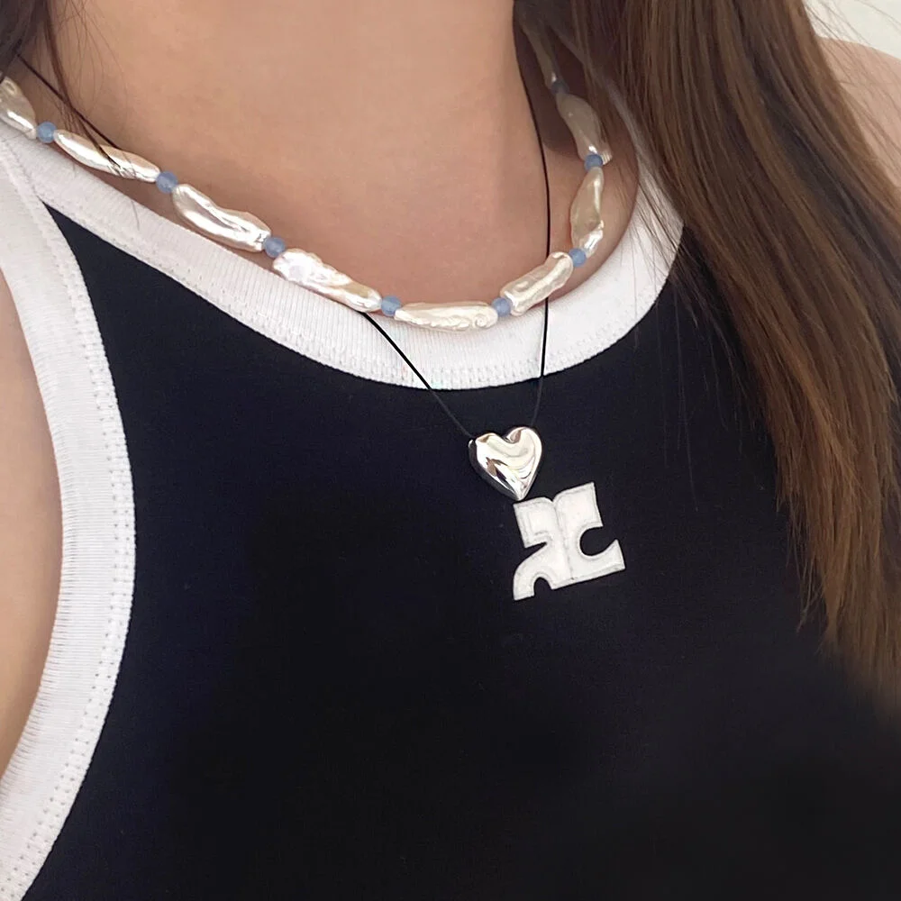 Jang Hee-ryung 著用 Heart Pendant With Thread Necklace