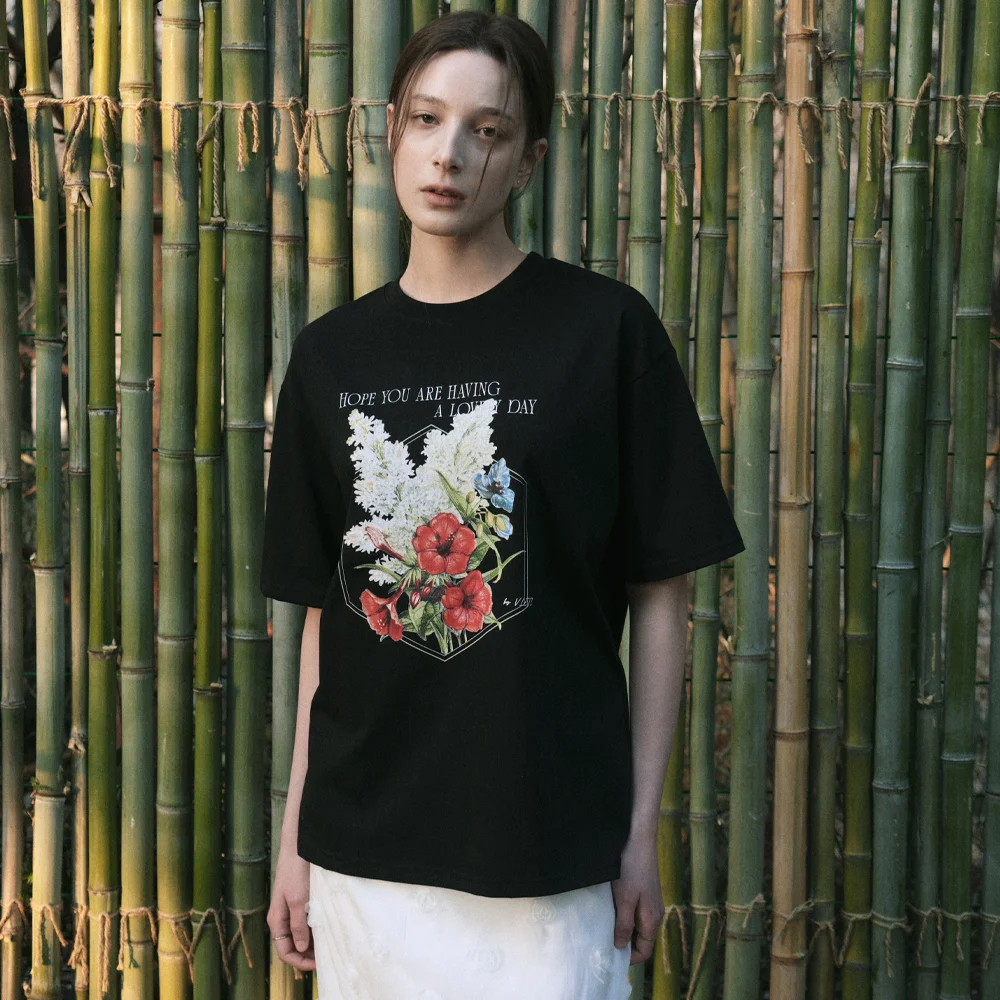 Flower Artwork T-shirt (black)