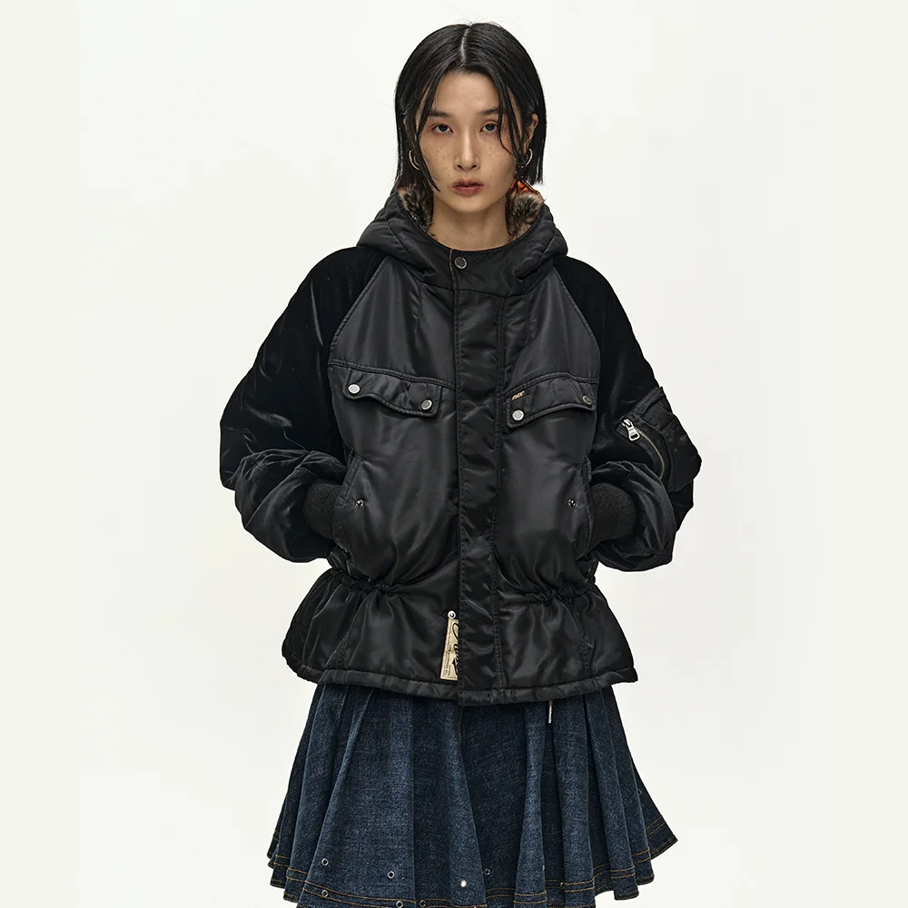 UTILITY HOODED PUFFER PEPLUM JACKET (BLACK)