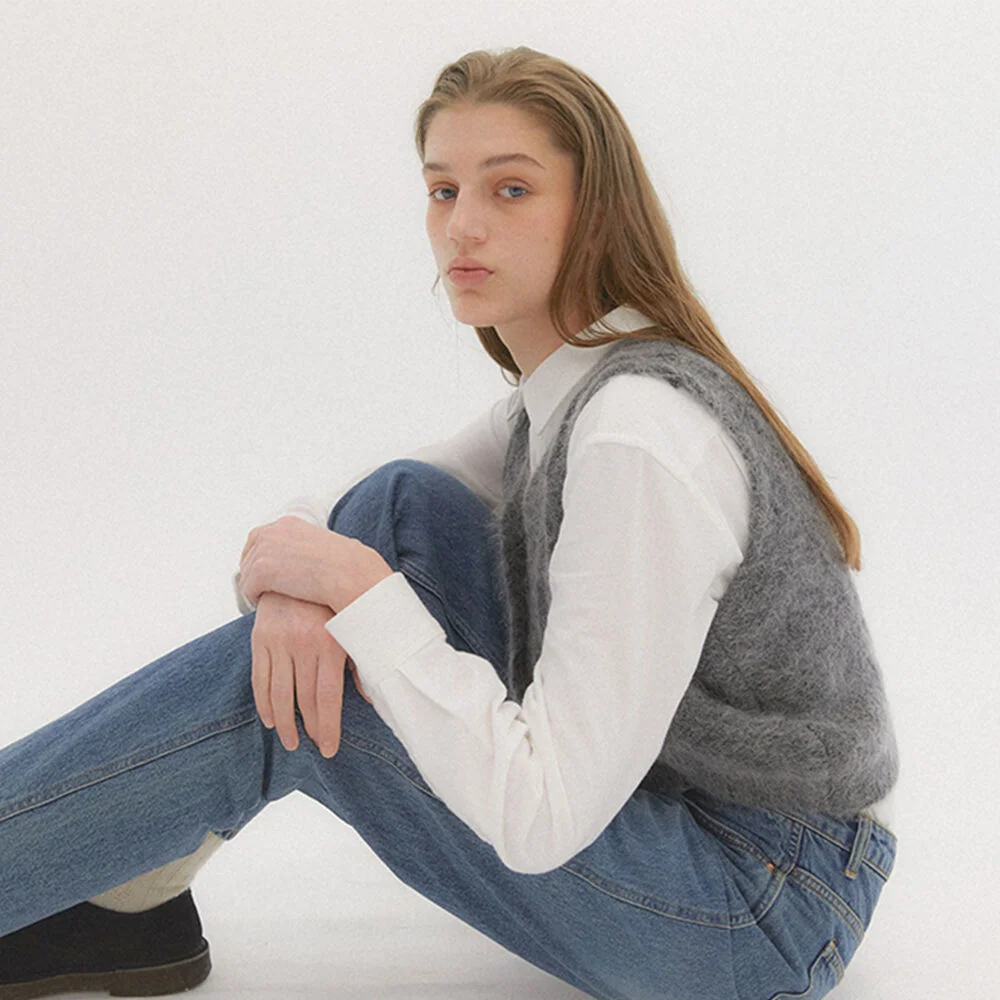 Diane Cable Vest Knit (Charcoal)