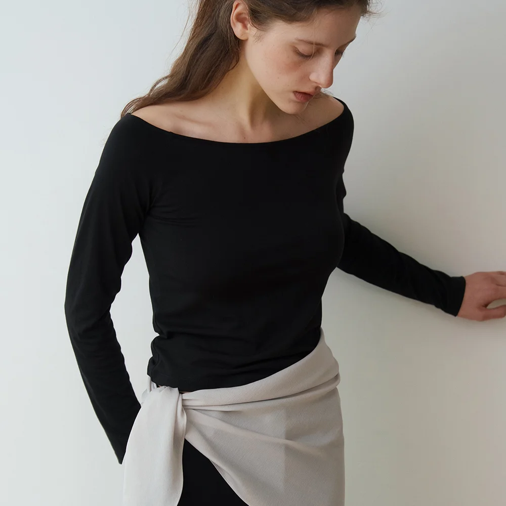 OFF NECK T-SHIRTS_BLACK