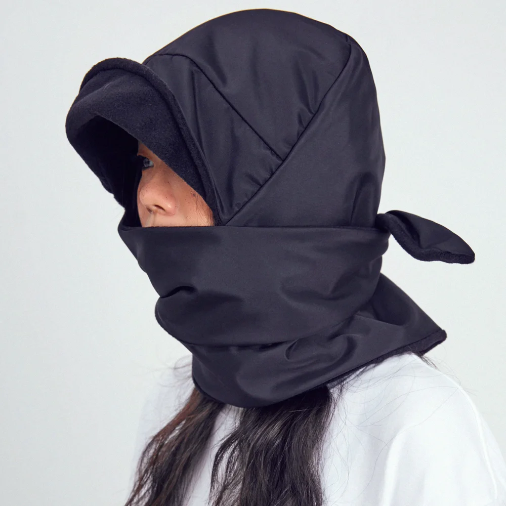 GRAB REVERSIBLE BLACK TROOPER HAT