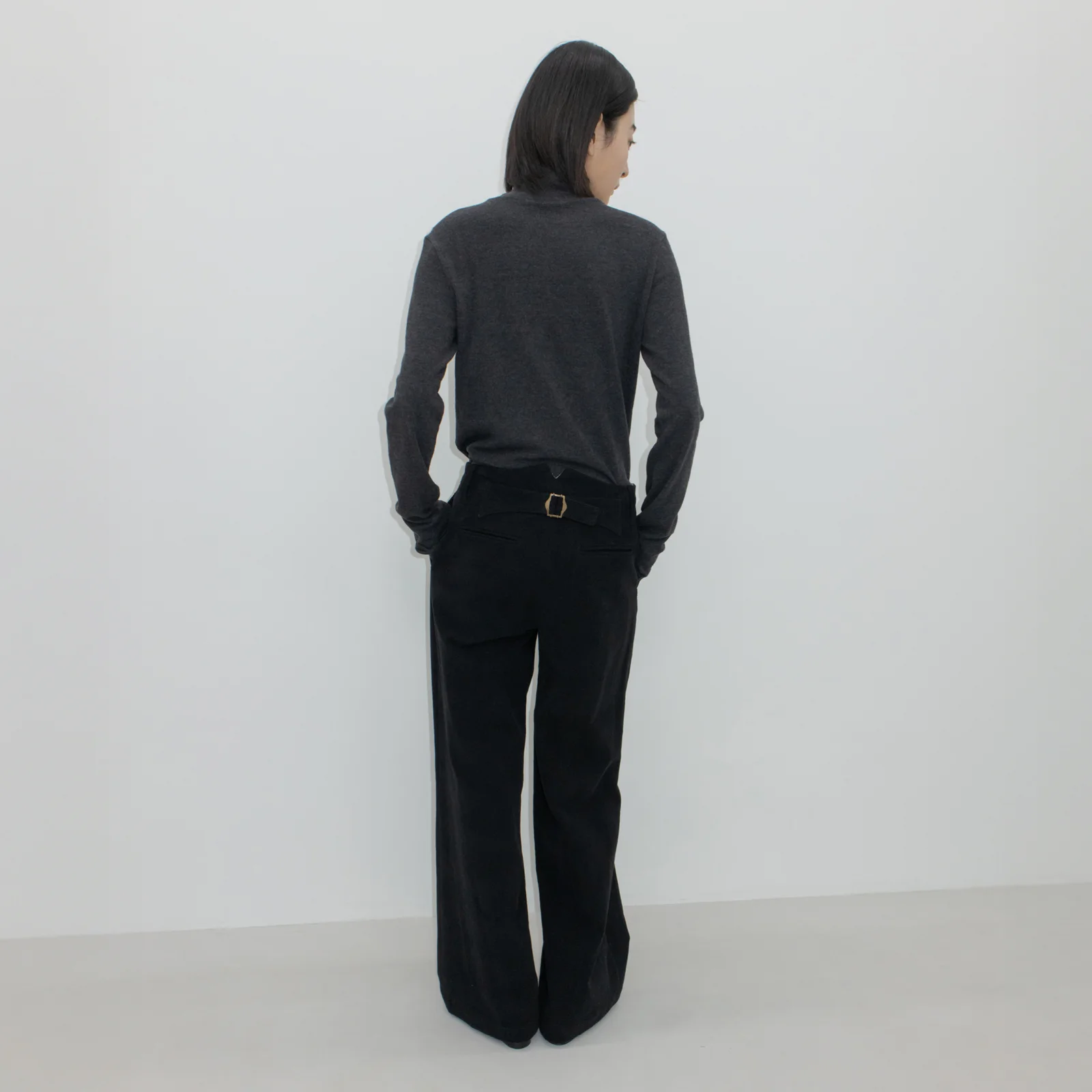 BACK POINT TROUSER / BLACK