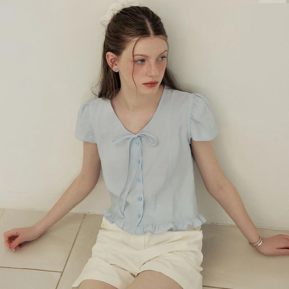 Puff button ribbon half sleeve blouse - sora