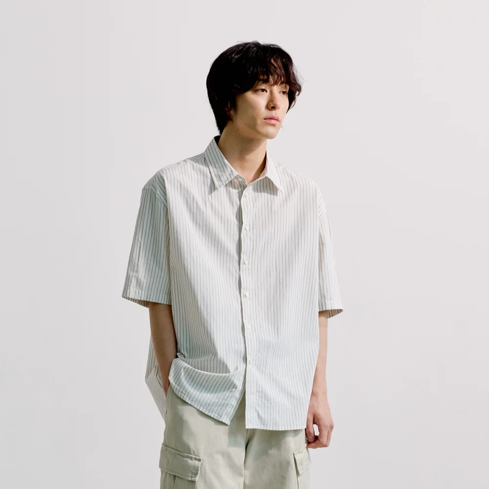 SEMI CROP STRIPE HALF SHIRT