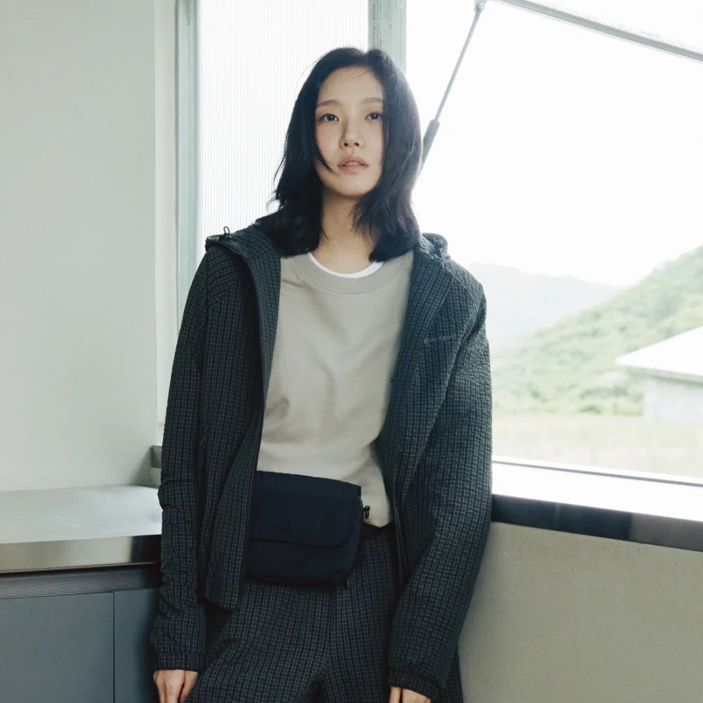 輕感保暖 衣袖 圖案 長袖 T恤 Beige Gray (S26FUFTL24)