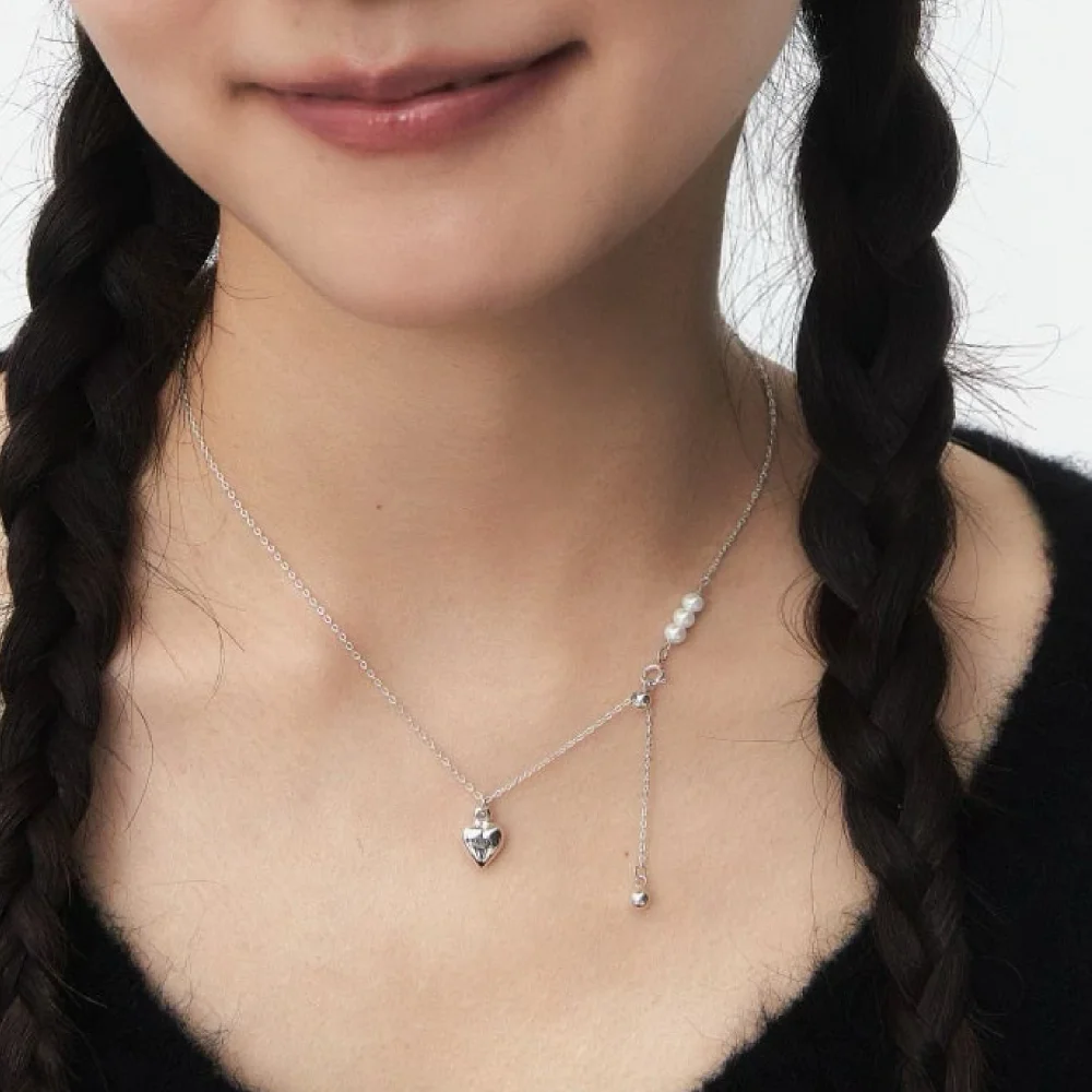 Heart pearl drop necklace