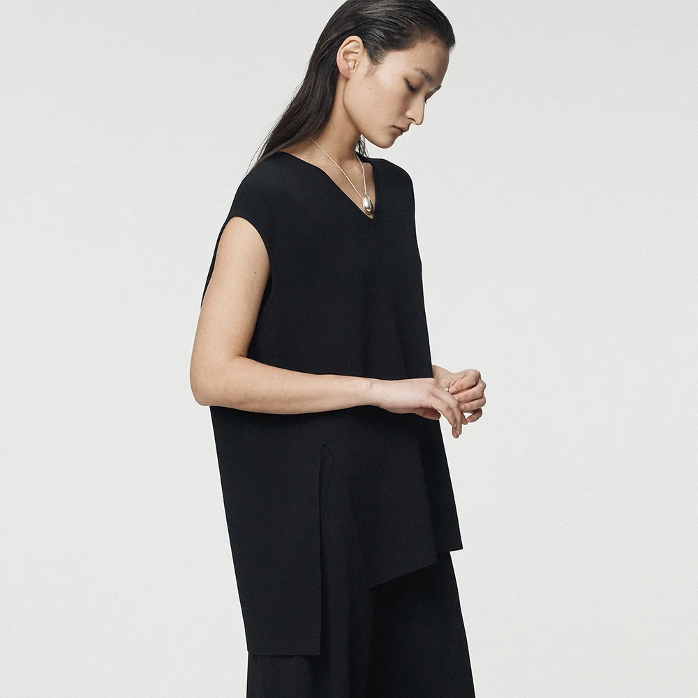 Double Faced V Neck Vest_Black
