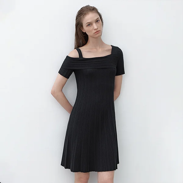 ONE OFF SHOULDER KNIT DRESS(OP-6263)