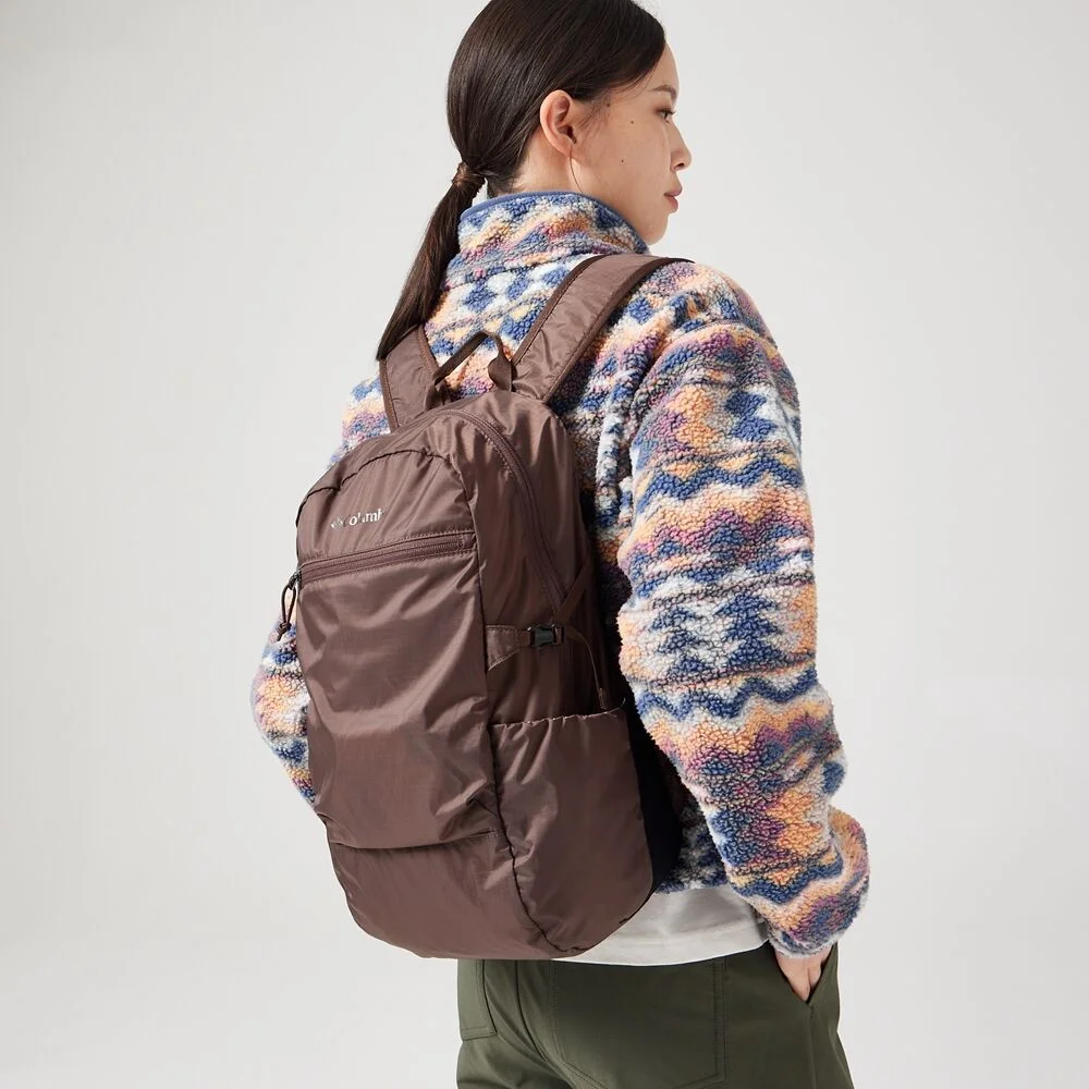 Columbia 通用 Bonne Le 森林綠 20L 可收納 輕量 背包 深啡色 (C76YU0369287)