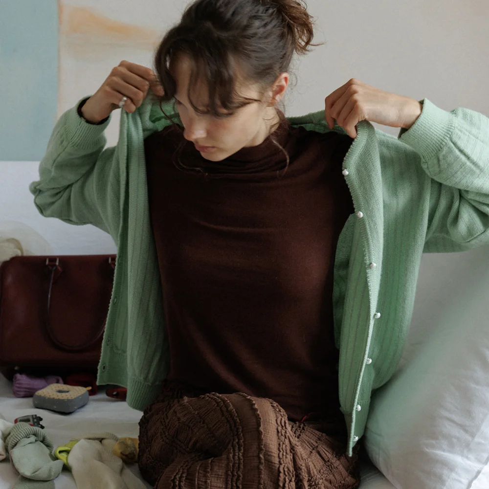 Essential Long Sleeves (Brown)