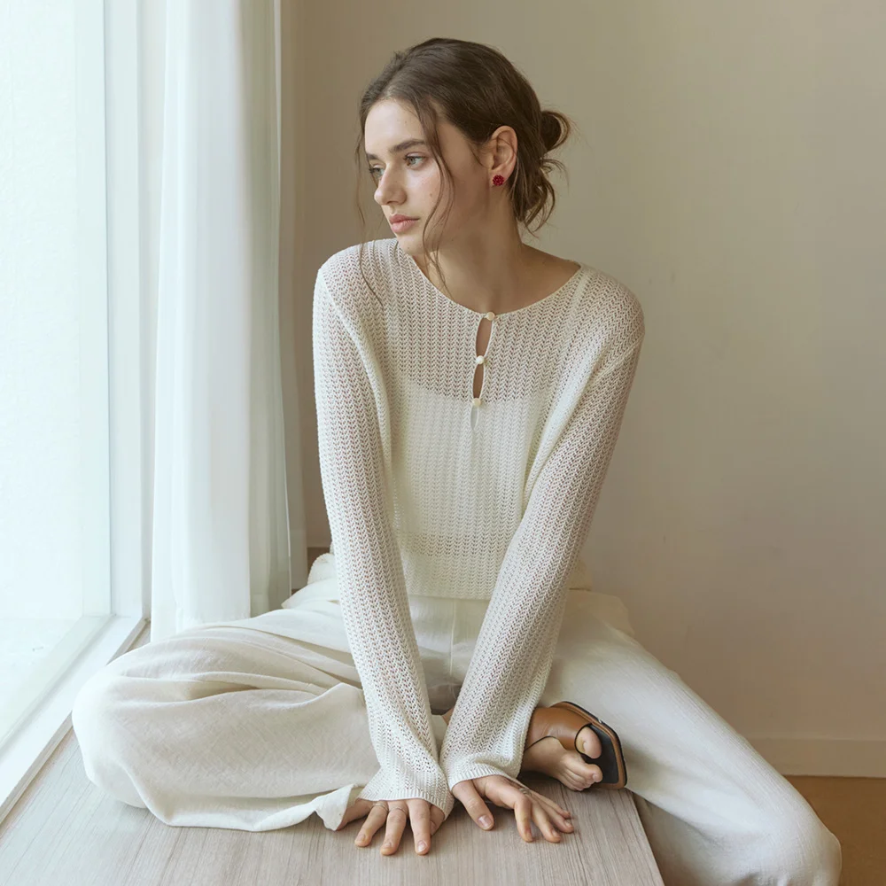 Three button net see through knit - ivory