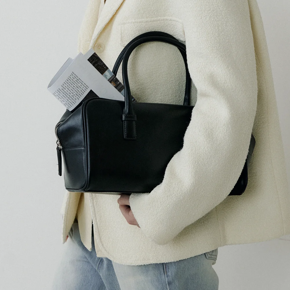 Brick tote bag (black)