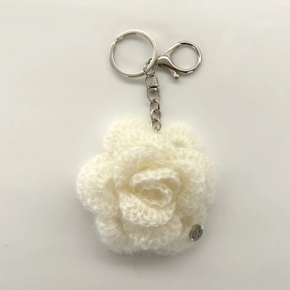 No.196 / Kid Mohair Camellia Keyring _ 奶油