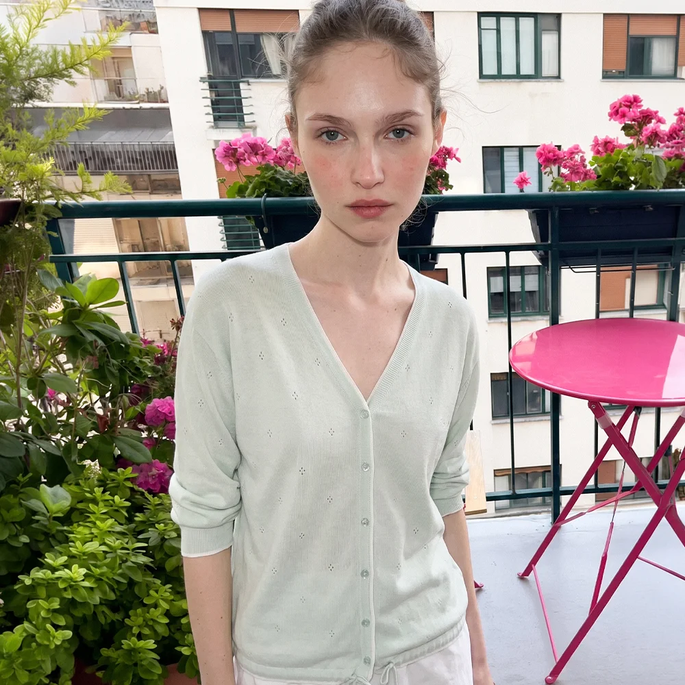 V Neck String Punching Cardigan (Light Green)