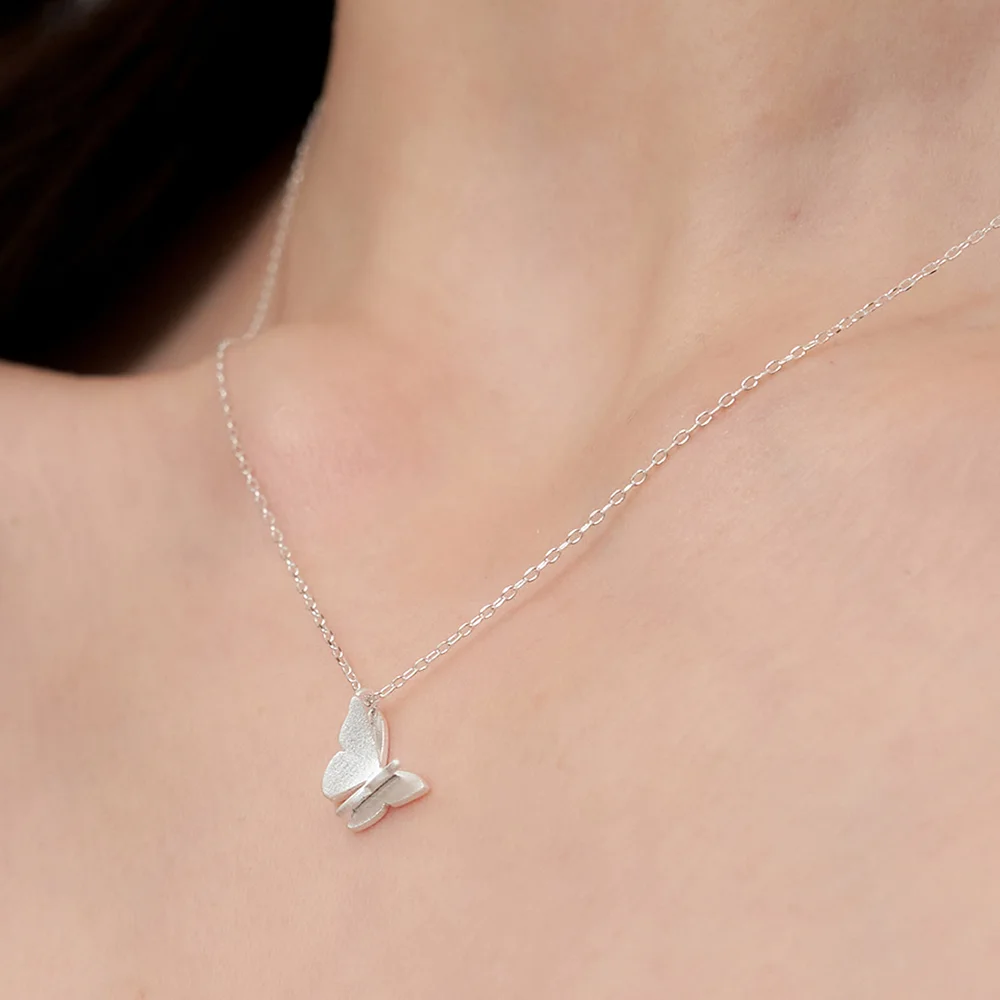 mini butterfly necklace