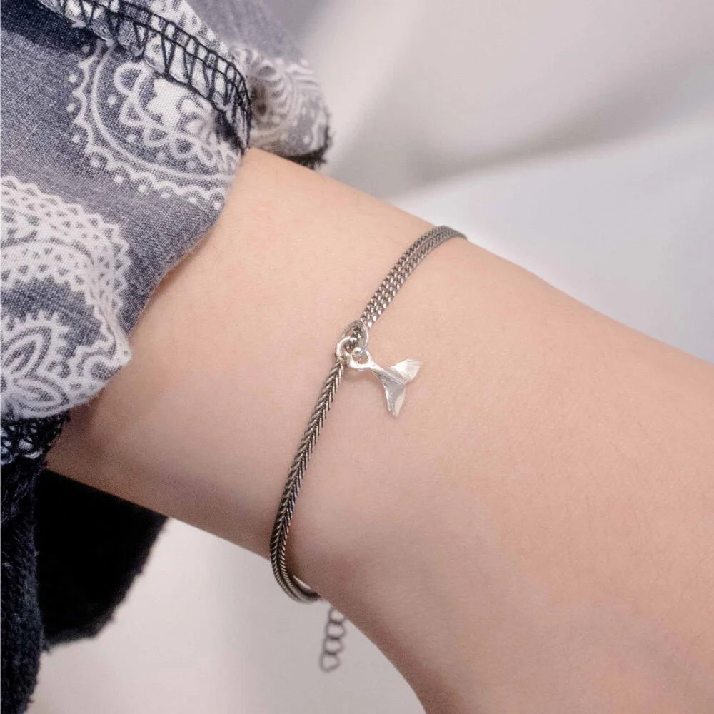 HR 273B_Whale Tail Half & Half Double Chain Bracelet