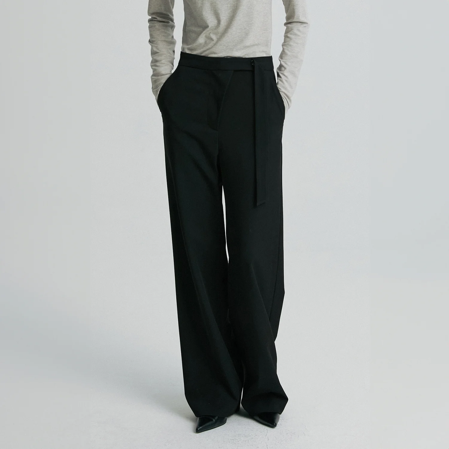 ASYMMETRIC ZIP TROUSERS BLACK