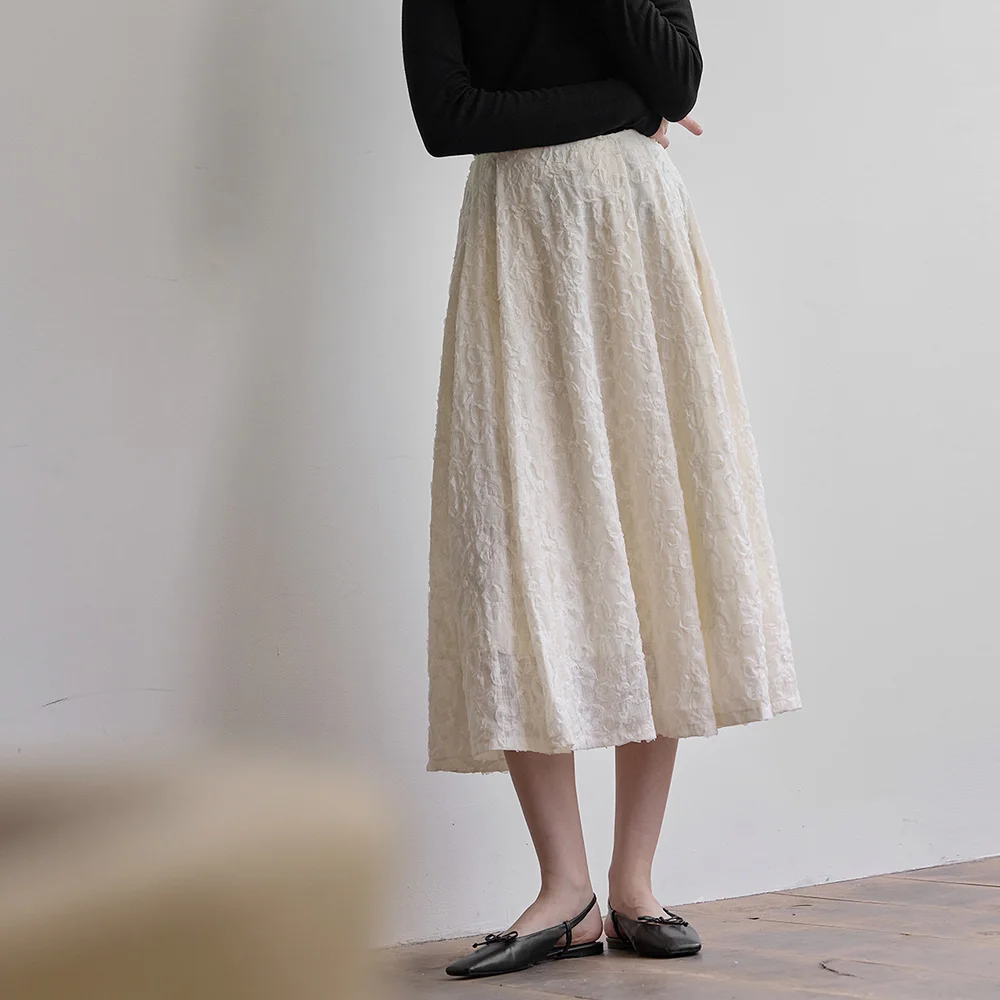 Flower tuck flare skirt - Cream