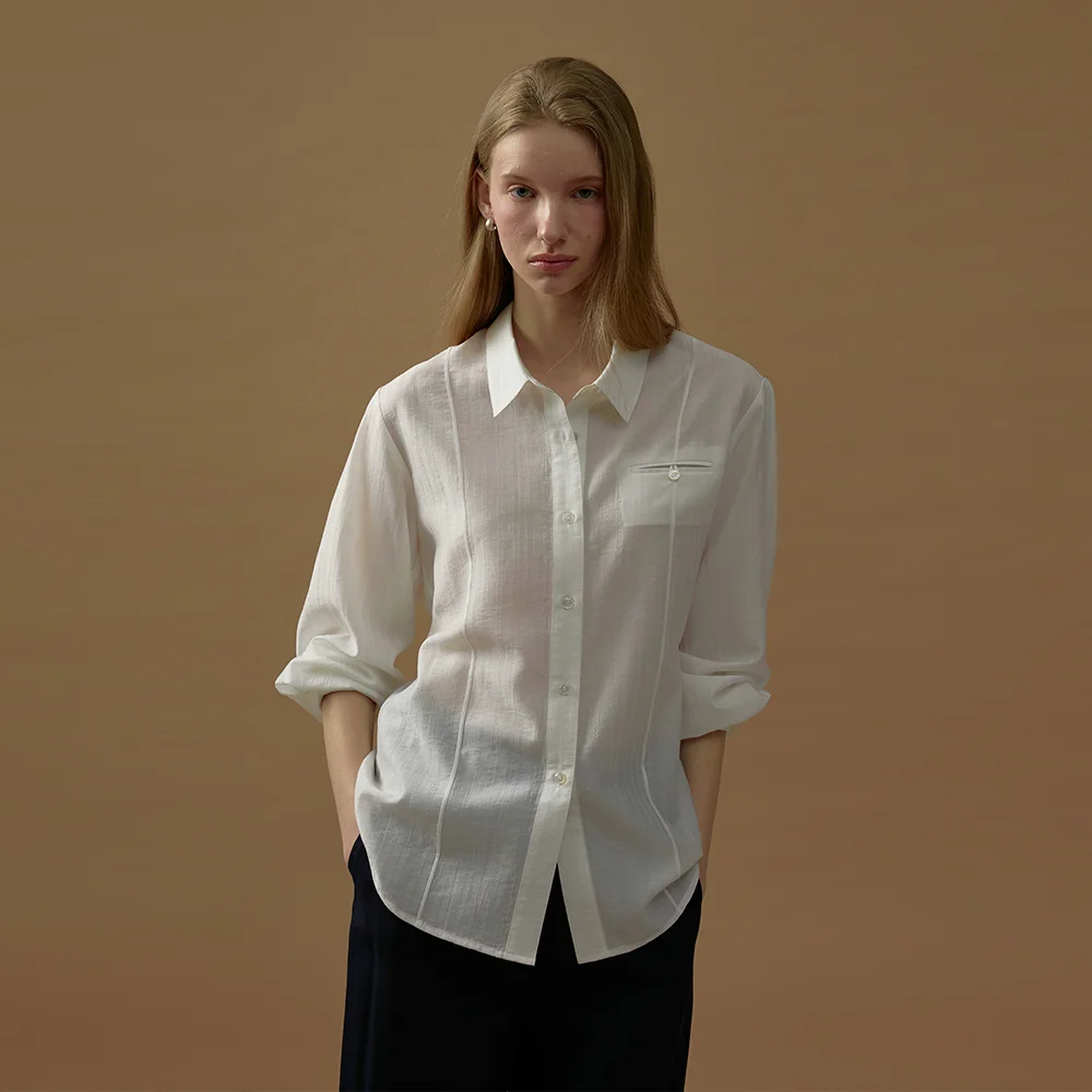 SILKY PINTUCK BLOUSE (sand ivory)