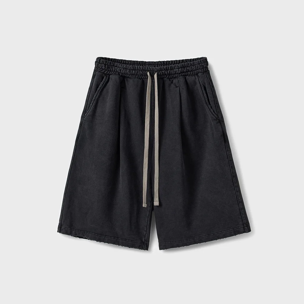 BERMUDA ONE TUCK SWEAT SHORTS