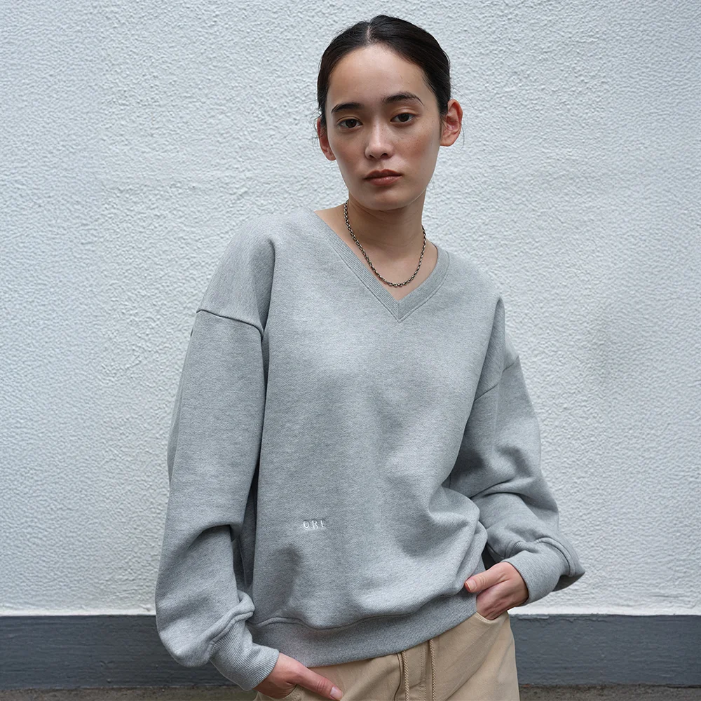 ORE V-neck Sweat Shirts_2color