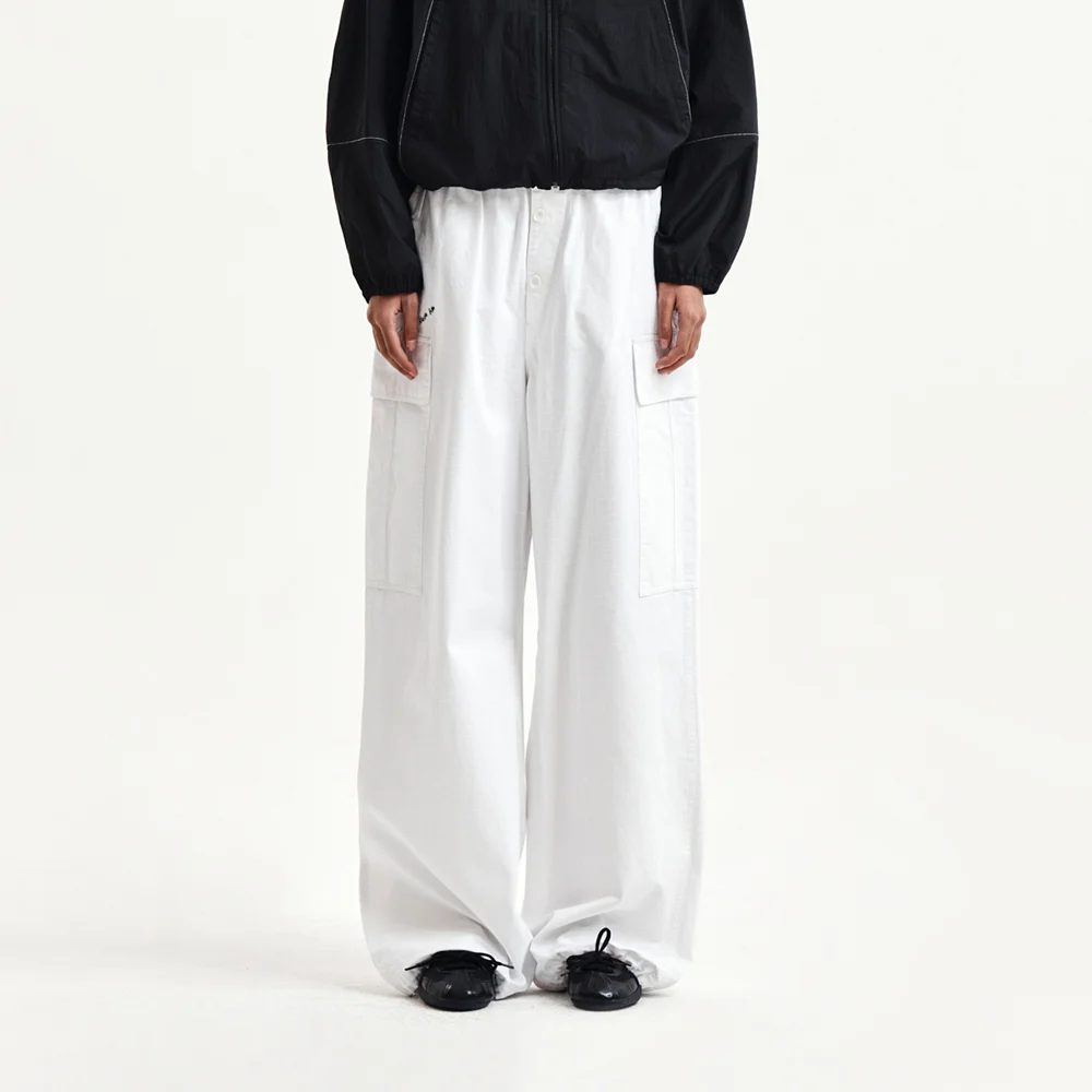 DRAWSTRING HEM CARGO PANTS IN IVORY
