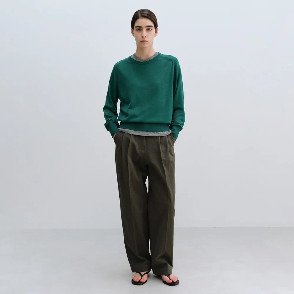 Vernon Tuck Pants in Khaki