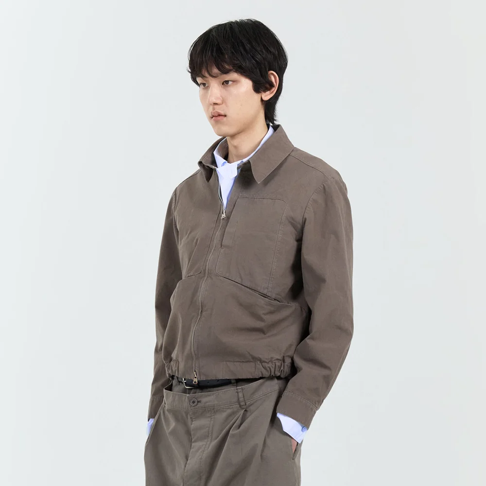 OBLIQUE POCKET COTTON BLOUSON MODERN MOCHA