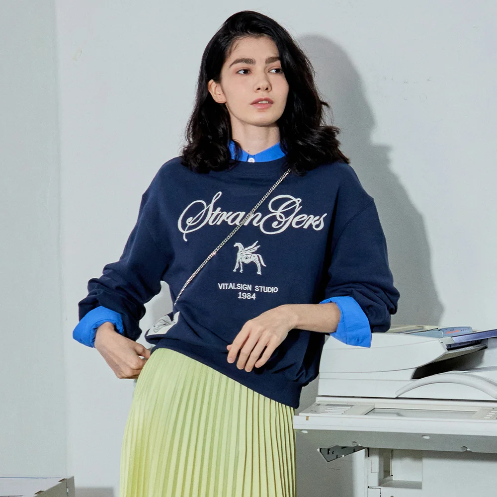 LINE Symbol Lettering Sweatshirt