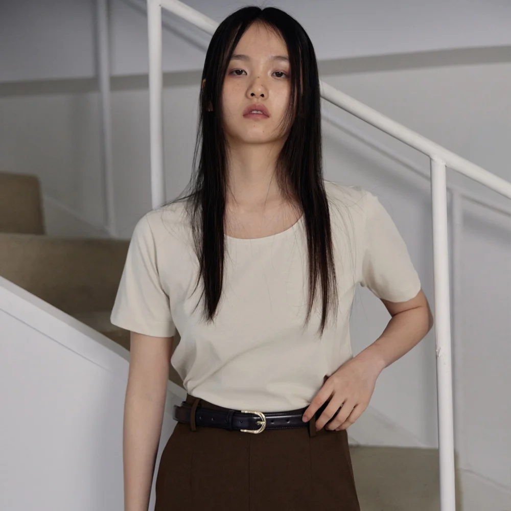Smooth U-neck T-Shirts (Ivory)