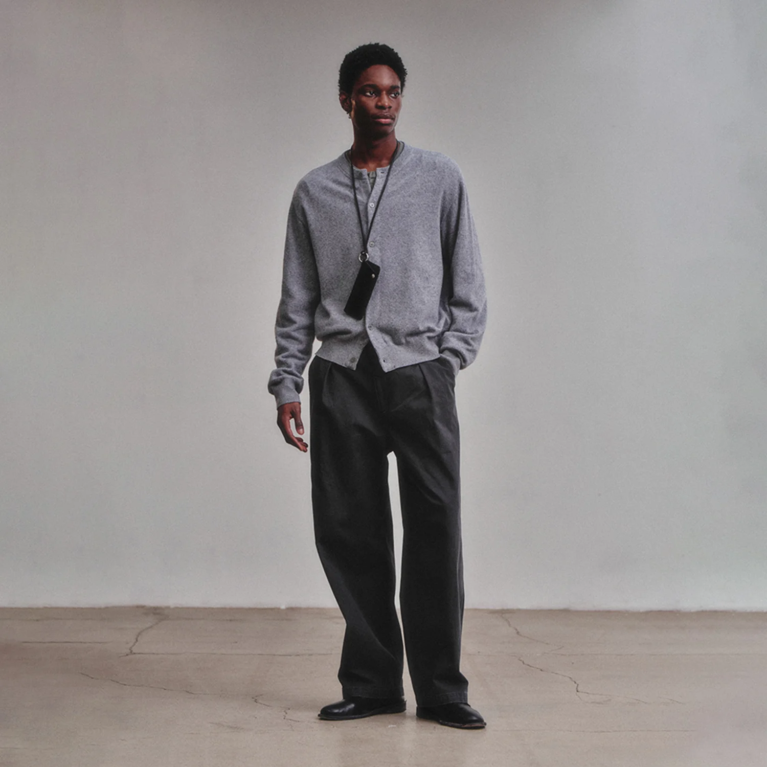 Wholegarment Round Neck Cardigan_Steel Grey