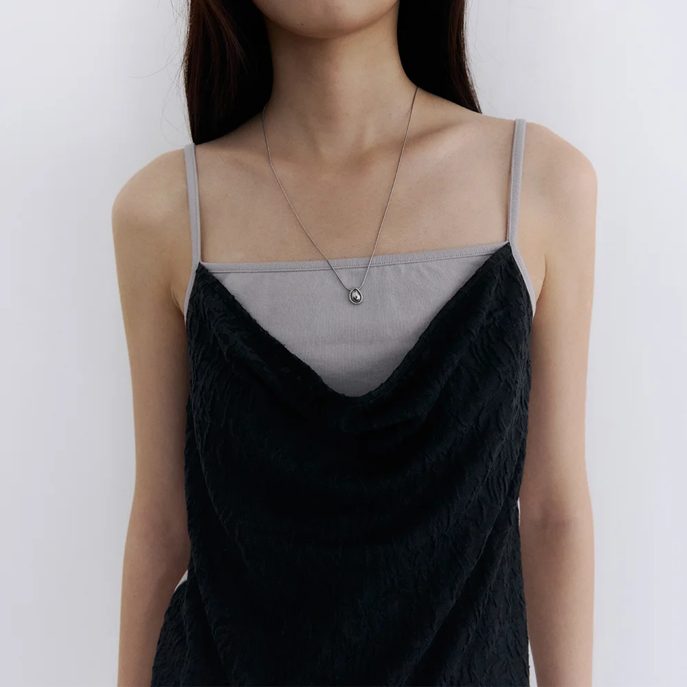 FLOW DROP NECKLACE