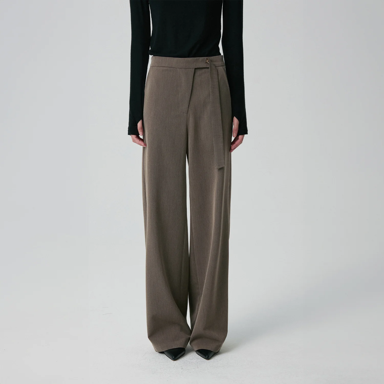 ASYMMETRIC ZIP TROUSERS HAZELNUTS