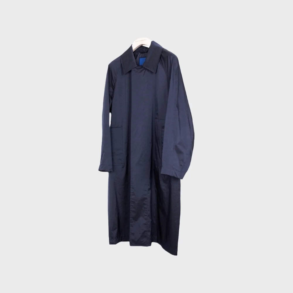 LIGHT WEIGHT NYLON WATER PROOF PACKABLE COAT_NAVY