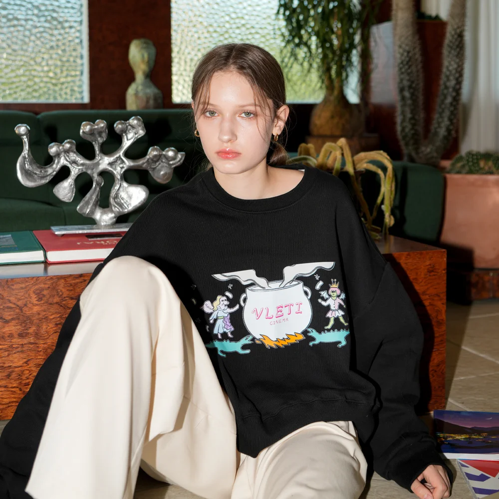 Art Work Printing Crop Sweatshirt (Black)