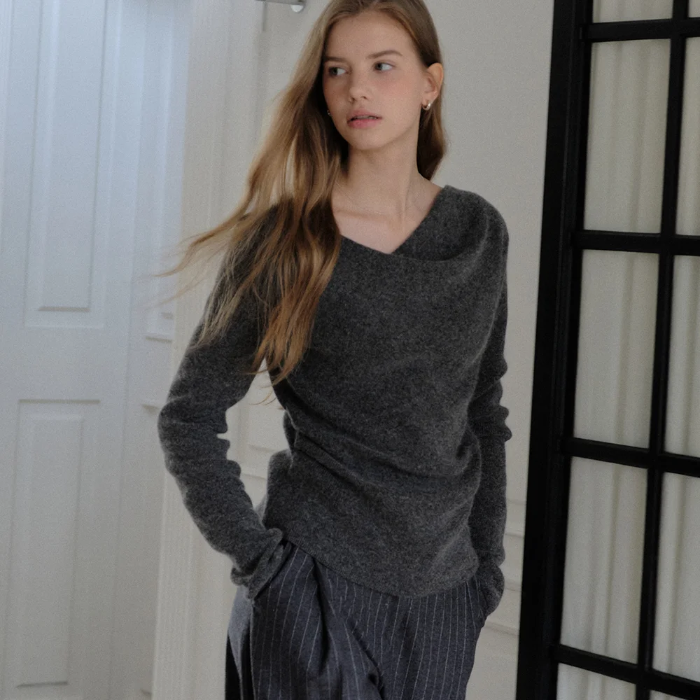 comos 1644 fox drape knit (charcoal)