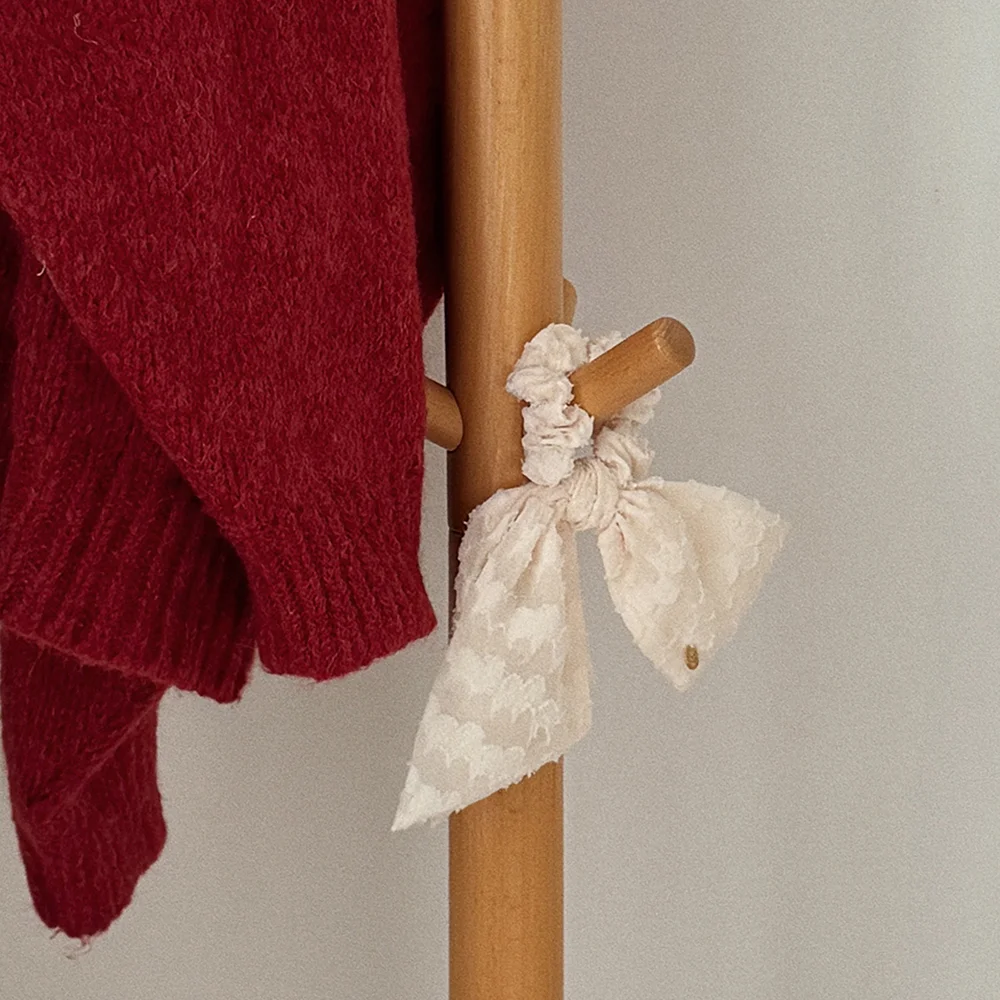 Lace Ribbon Tail Scrunchie