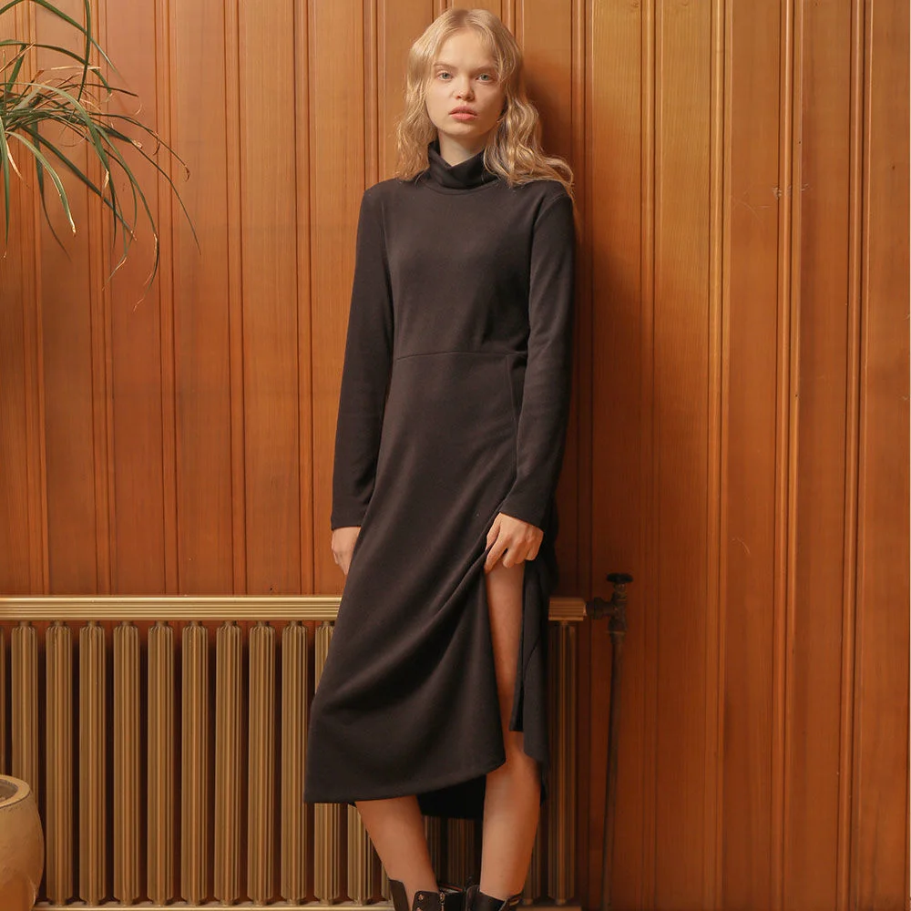 SLIT LONG TURTLENECK ONE PIECE_BLACK