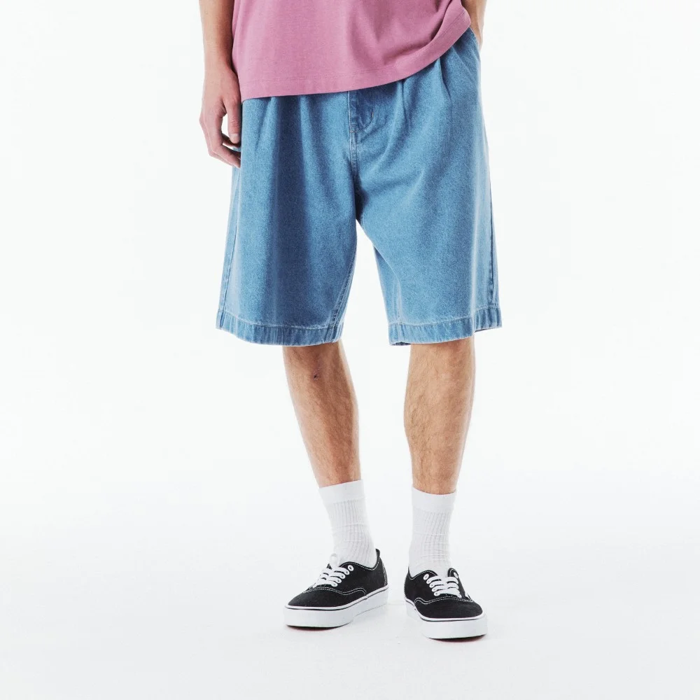 DENIM TWO TUCK HALF TROUSERS - L/BLUE (P262UDP435)