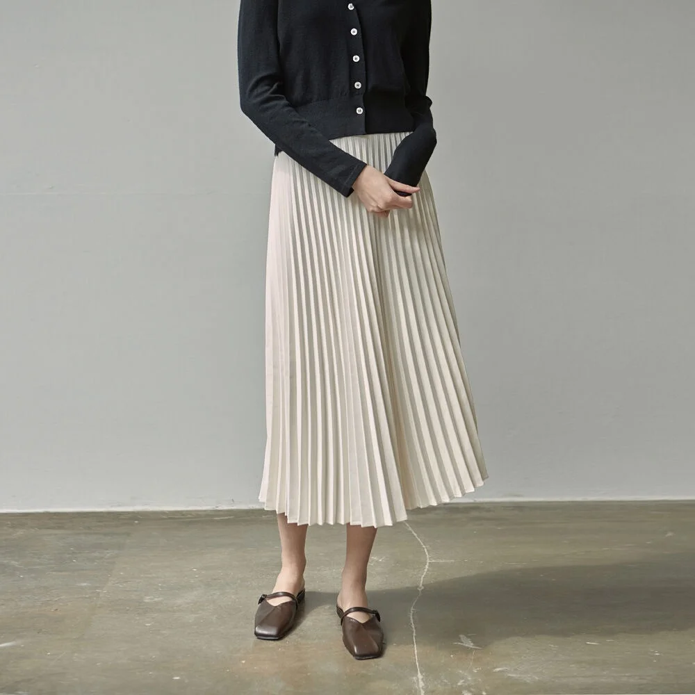 SATIN PLEATS LONG SKIRT_CREAM
