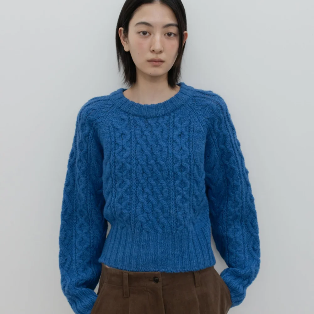 CABLE KNIT SWEATER / VINTAGE BLUE