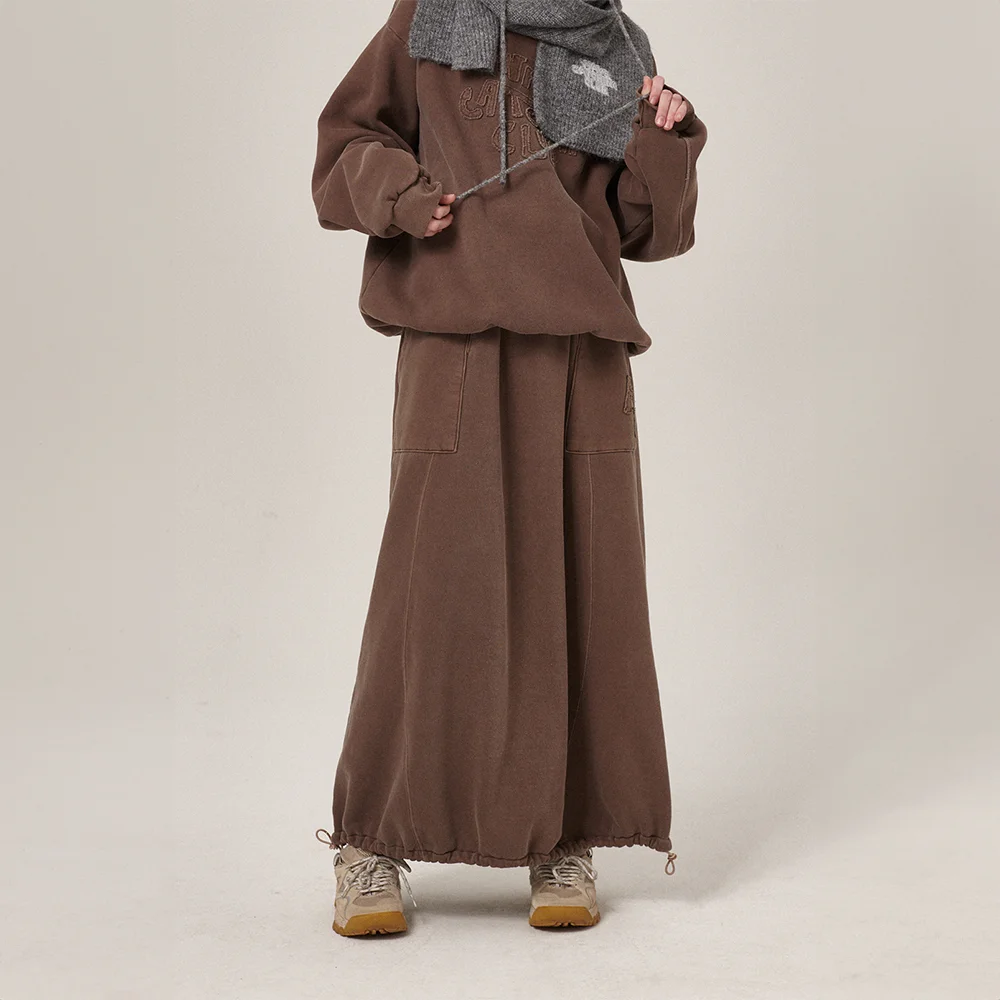 Hava Patchwork Pigment Sweatskirt Brown