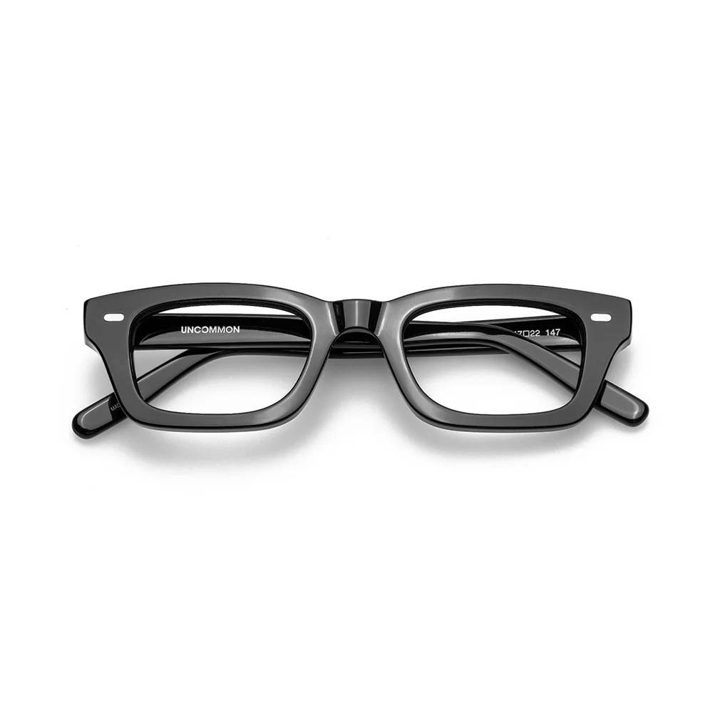 BUCK - BLACK