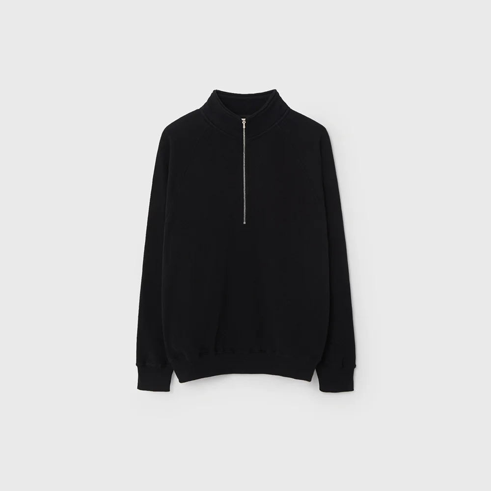 SOFT HALF ZIP-UP (BLACK)