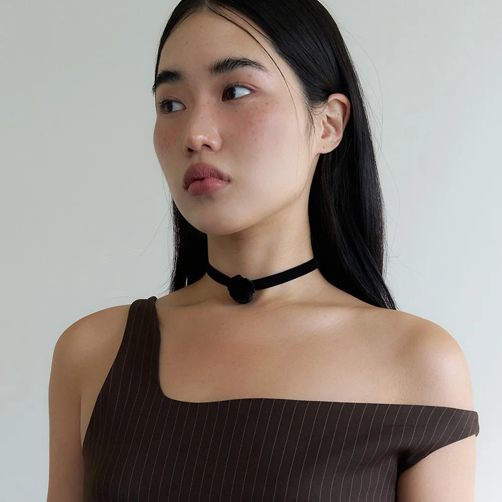black rose velvet choker